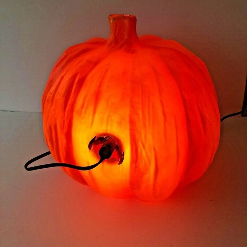 Halloween Pumpkin Blow Mold Sinister Evil Jack O Lantern 11 X 10 X 7 Vintage
